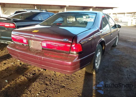 1993 Ford Thunderbird Lx из США, поврежденный, VIN 1FAPP6244PH154371